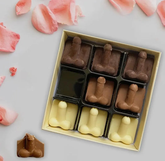 Assorted Chocolate Willies Gift Box – Handmade Belgian Milk, Dark & White Chocolate Novelty Set – Funny Adult Gag Gift for Hen Parties, Birthdays & Stag Dos (9 Pieces)