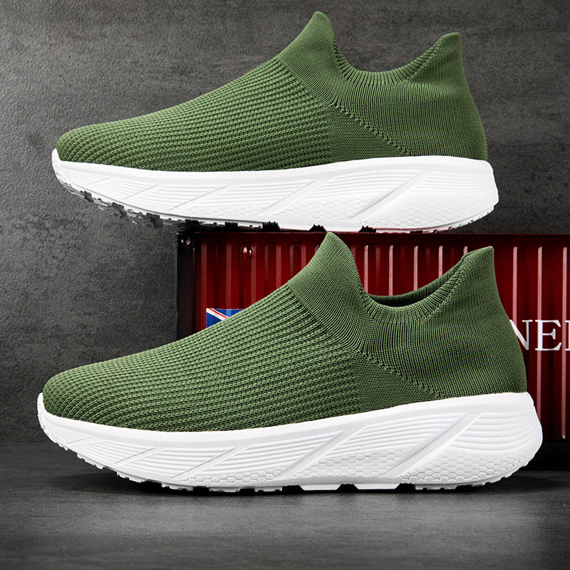 Men's Lightweight Slip-On Walking Shoes – Flexible Anti-Slip Platform Sneakers