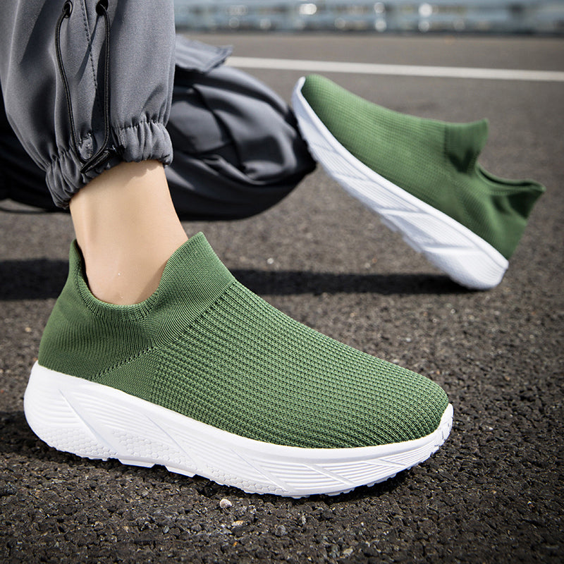 Men's Lightweight Slip-On Walking Shoes – Flexible Anti-Slip Platform Sneakers