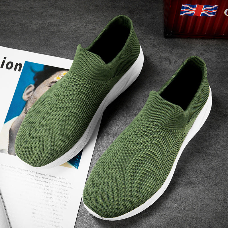 Men's Lightweight Slip-On Walking Shoes – Flexible Anti-Slip Platform Sneakers