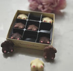 Assorted Belgian Chocolate Boobies Gift Box – Handmade Novelty Chocolate Gift – Funny Chocolate Treat for Birthdays, Hen Parties & Valentine’s Day (65g)