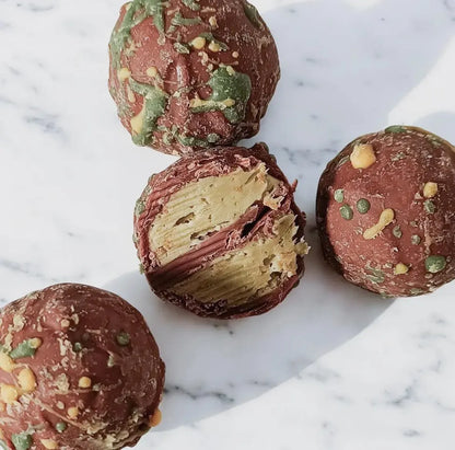 Dubai Chocolate Truffles Luxury Gift Box – Handmade Belgian Chocolate Truffles with Pistachio & Kunafa – Gourmet Middle Eastern Chocolate Gift (120g)