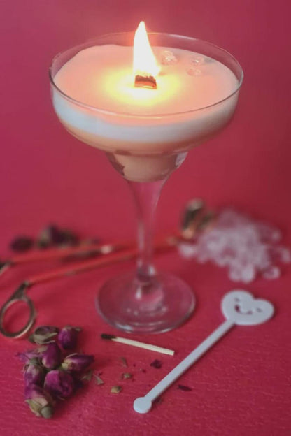 Vegan Handmade Pornstar Martini Scented Candle – Luxury Soy Wax Cocktail Candle – Passionfruit, Vanilla & Lime Fragrance – Unique Gift for Cocktail Lovers
