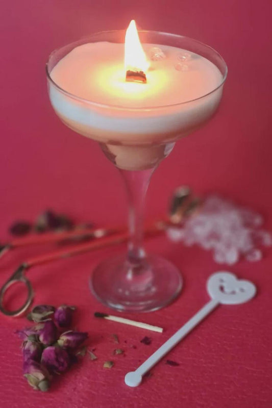 Vegan Handmade Pornstar Martini Scented Candle – Luxury Soy Wax Cocktail Candle – Passionfruit, Vanilla & Lime Fragrance – Unique Gift for Cocktail Lovers