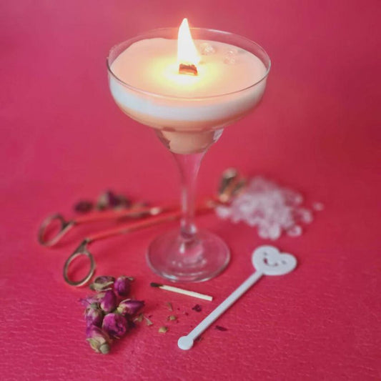 Vegan Handmade Pornstar Martini Scented Candle – Luxury Soy Wax Cocktail Candle – Passionfruit, Vanilla & Lime Fragrance – Unique Gift for Cocktail Lovers
