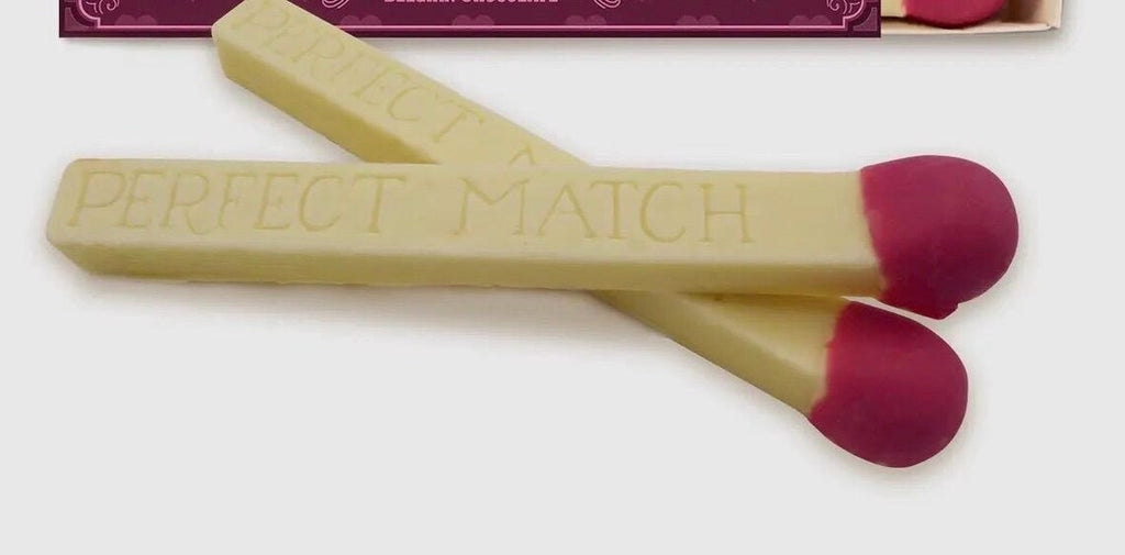 Perfect Match Chocolate Gift Box – Handmade Belgian White Chocolate Match Stick Set – Romantic Couples Chocolate Gift for Valentine’s Day, Anniversaries & Special Occasions (110g)