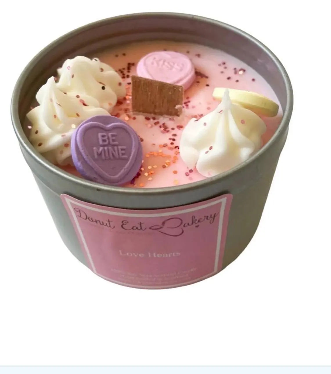 Love Hearts Scented Wood Wick Candle – Handmade Soy Wax Candle with Crackling Wooden Wick – Romantic Home Fragrance Gift for Valentine's Day & Special Occasions