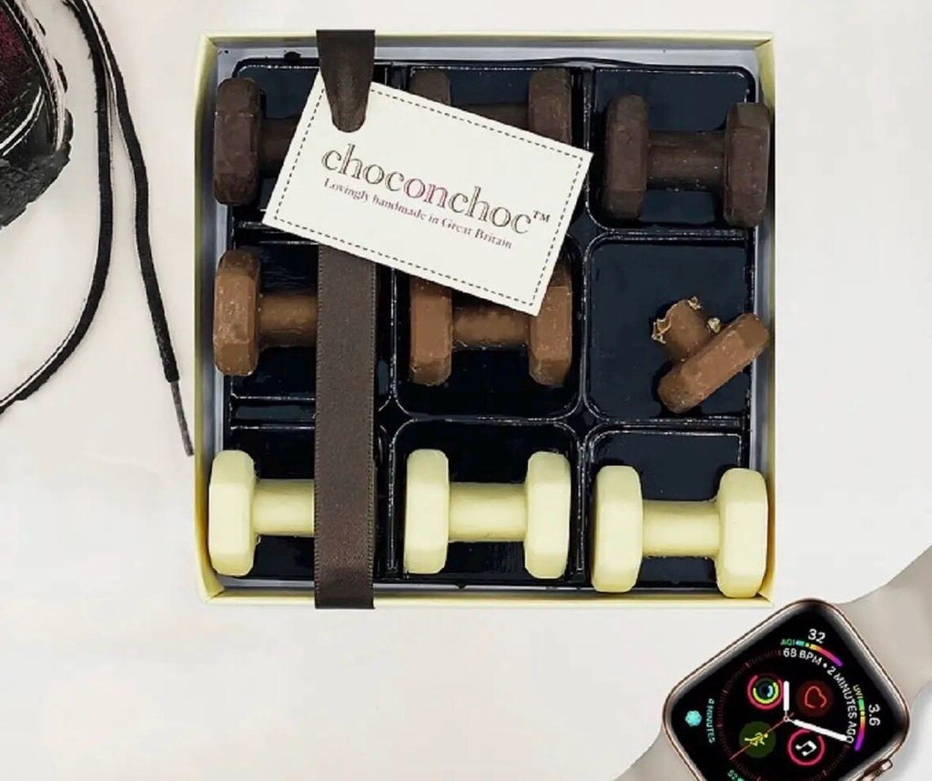 Assorted Chocolate Dumbbells – Handmade Belgian Milk, Dark & White Chocolate Fitness Gift – Novelty Gym Lover Chocolate Box – Unique Sports Themed Treat (75g)