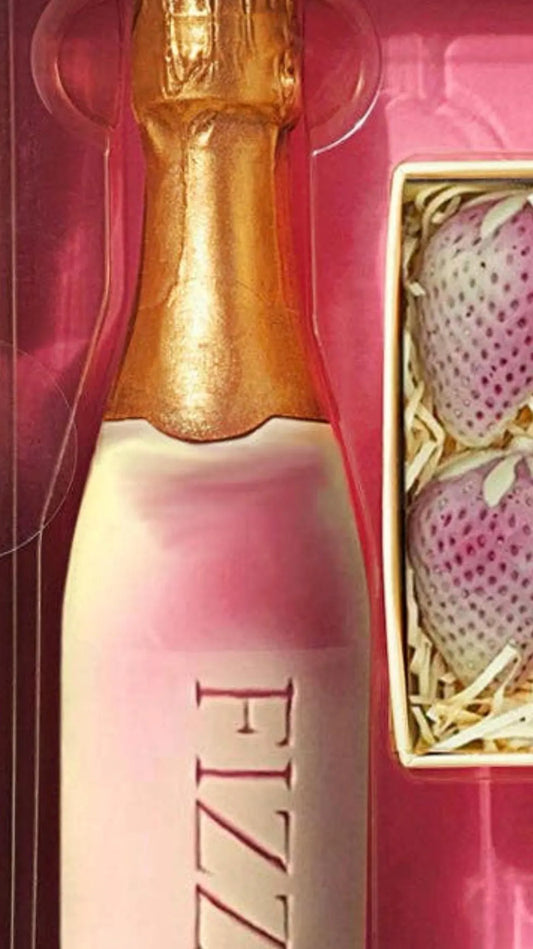 Chocolate Fizz & Strawberries Gift Box – Handmade Belgian Chocolate Champagne Bottle & Strawberries – Romantic Chocolate Gift for Anniversaries, Weddings & Valentine's Day
