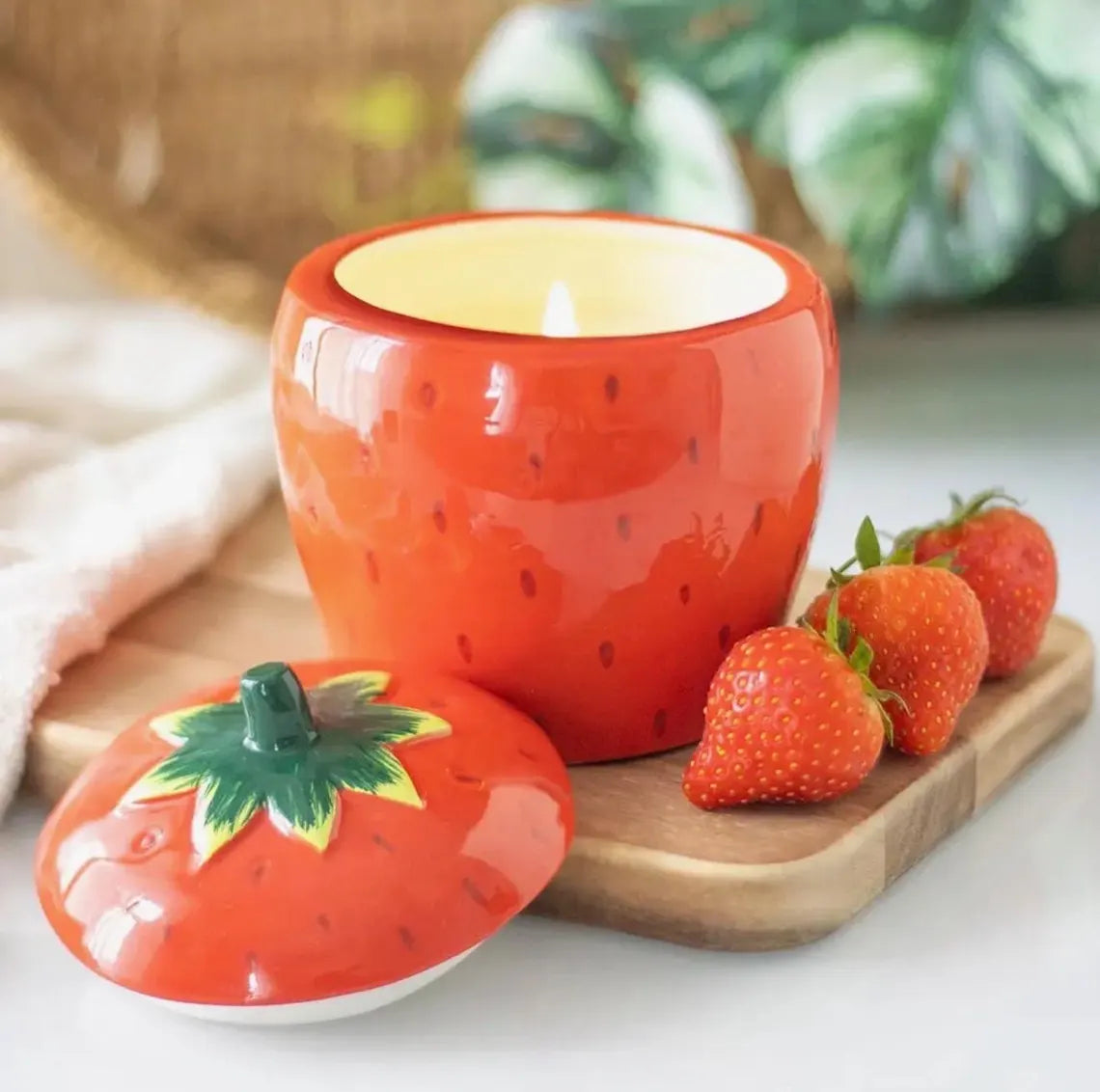 Candle Jar Shaped Candle – Handmade Novelty Soy Wax Candle – Realistic Jar Candle Design – Unique Home Décor & Gift for Candle Lovers
