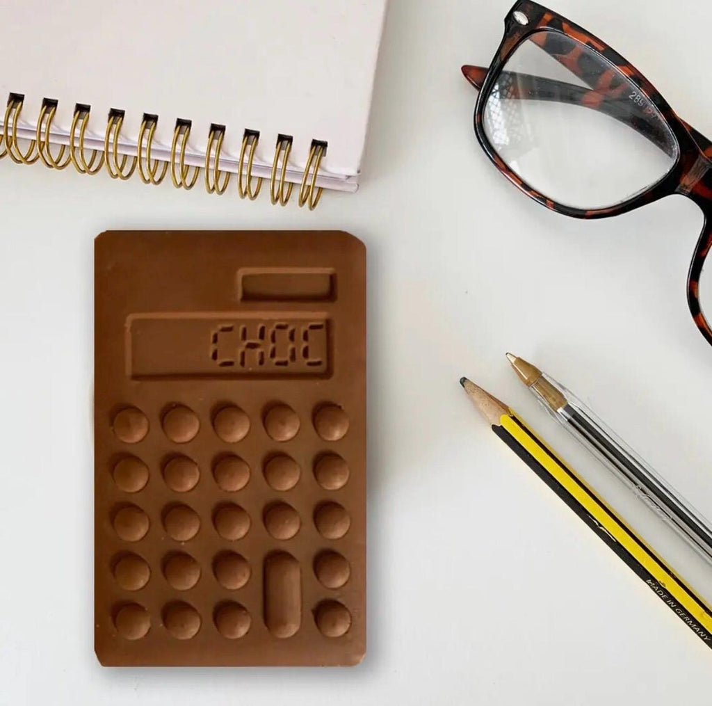 Chocolate Calculator – Handmade Belgian Chocolate Novelty Calculator – Fun Teacher Gift, Accountant Gift & Maths Lover Chocolate Gift – Unique Edible Gift (70g)